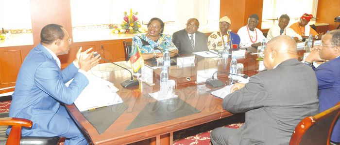 Wone-Koba-Mbu-Itoki Road: Bakundu Chiefs Seek Rapid Intervention Wone-Koba-Mbu-Itoki Road: Bakundu Chiefs Seek Rapid Intervention