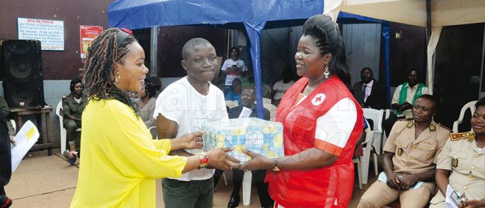 Prison centrale de Yaoundé: la Croix-rouge camerounaise assiste des détenus