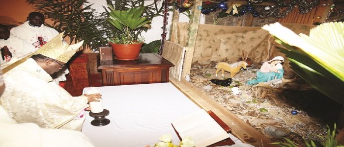 Noël 2017: Mgr Jean Mbarga invite les fidèles à la paix