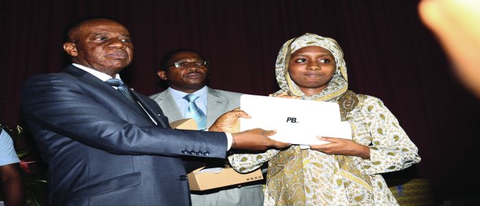 Don spécial du chef de l’Etat: les premiers ordinateurs pour Yaoundé I