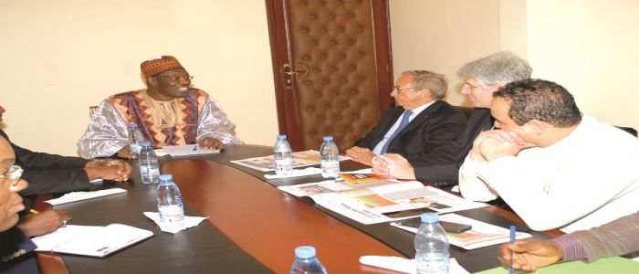 Des journalistes étrangers au Mincom