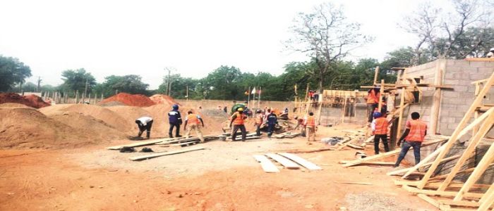 Stade Roumde Adjia de Garoua: on démolit avec prudence