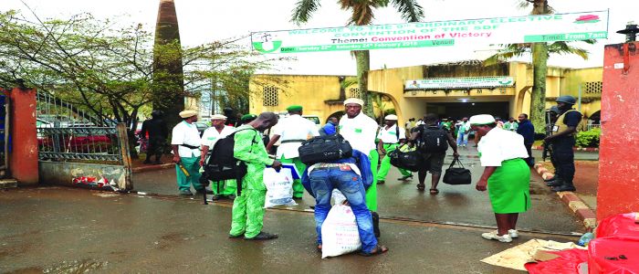 Congrès du SDF: sur fond de tractations Congrès du SDF: sur fond de tractations