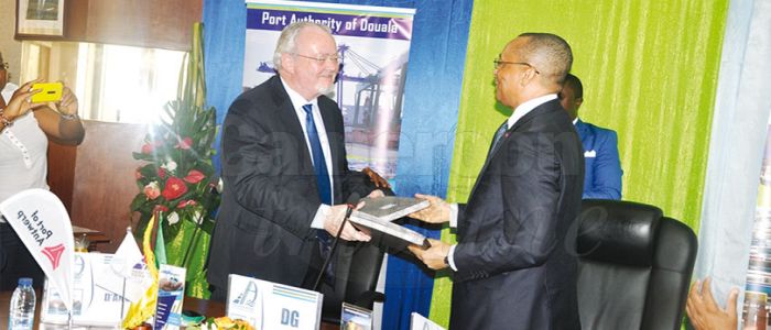 Ports: Douala et Anvers se connectent