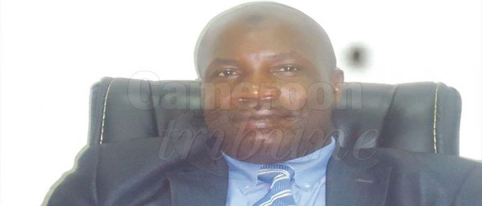 Adamou Youmo Koupit: le fidèle de Ndam Njoya Adamou Youmo Koupit: le fidèle de Ndam Njoya