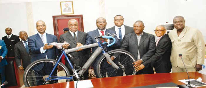 Cyclisme: 60 vélos pour la fédération