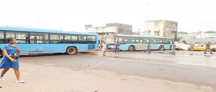 Yaoundé: grogne chez les employés de « Le Bus » Yaoundé: grogne chez les employés de « Le Bus »