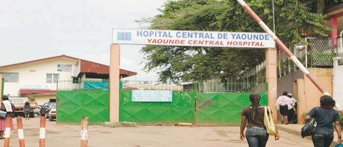 Lutte contre le sida: un traitement à l’essai au Cameroun Lutte contre le sida: un traitement à l’essai au Cameroun