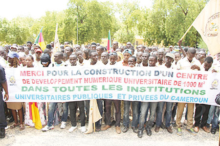 Maroua: les étudiants disent merci à Paul Biya