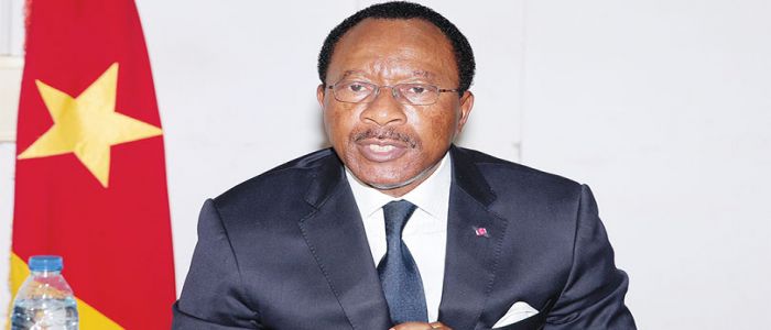 Emmanuel Nganou Djoumessi : « la chaussée doit être respectée »