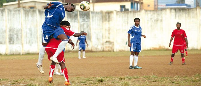 Football féminin: à elles, la montée!