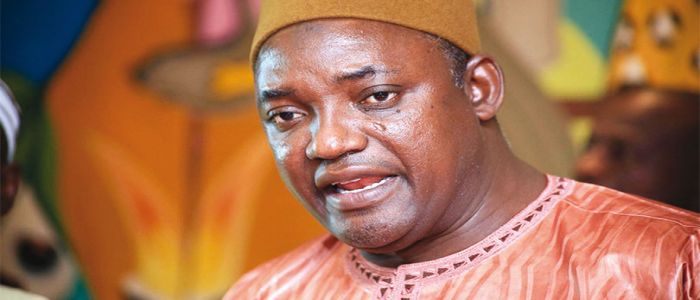 Gambie: le gouvernement au travail