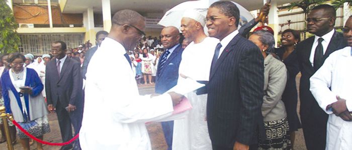 Primes aux personnels médicaux: une marche de remerciements au chef de l’Etat