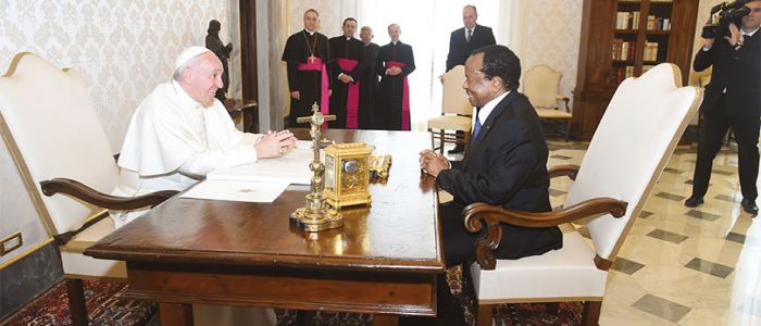 Paul Biya - Pape François: chaleureuses retrouvailles