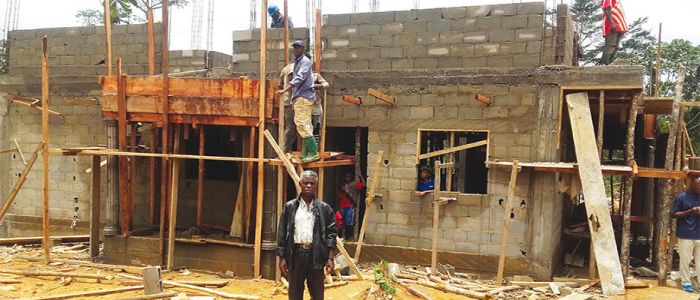 Gratification présidentielle: la résidence de Gabriel Ebili prend forme Gratification présidentielle: la résidence de Gabriel Ebili prend forme