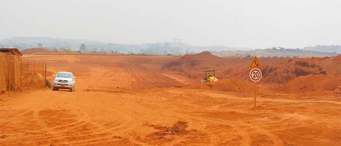 Stade d’Olembé: le terrassement du site bouclé