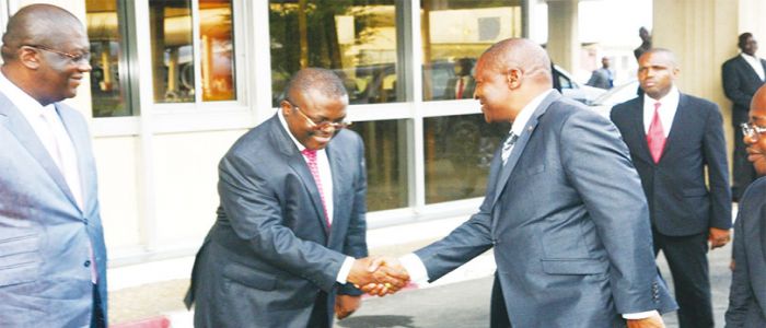 Douala: Faustin-Archange Touadera en escale