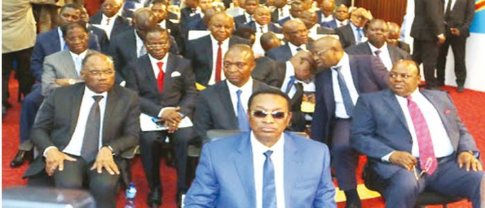 RDC: Le gouvernement sous pression