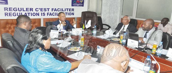 Télécommunications: le roaming bientôt moins Télécommunications: le roaming bientôt moins