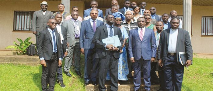 Entreprise: débat sur la gestion des ressources humaines Entreprise: débat sur la gestion des ressources humaines