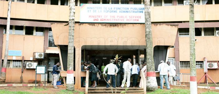 Personnels: chasse aux fonctionnaires fictifs Personnels: chasse aux fonctionnaires fictifs